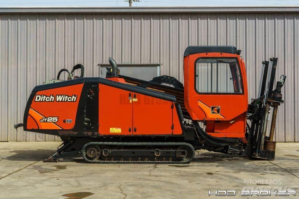 Ditch Witch JT25 水平掘削リグ