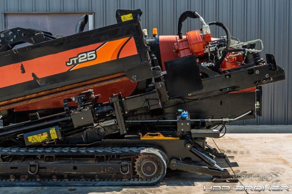 Ditch Witch JT25 水平掘削リグ