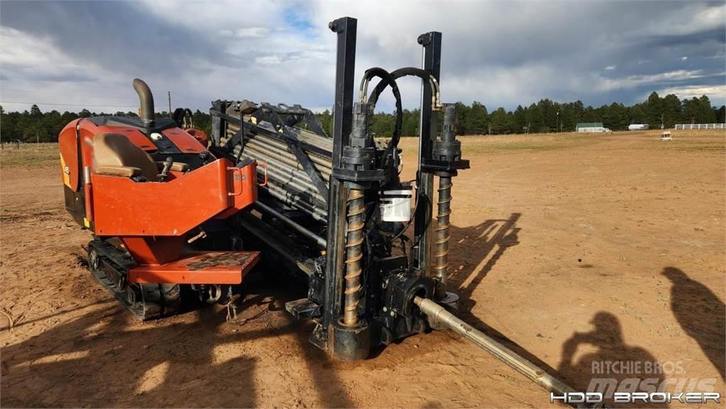 Ditch Witch JT25 水平掘削リグ