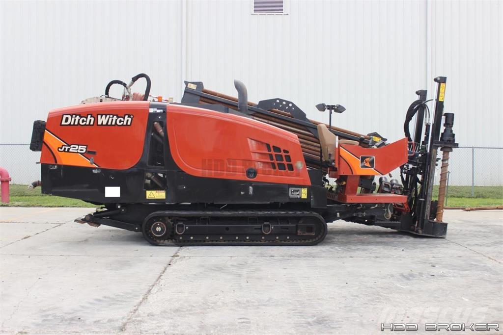 Ditch Witch JT25 水平掘削リグ