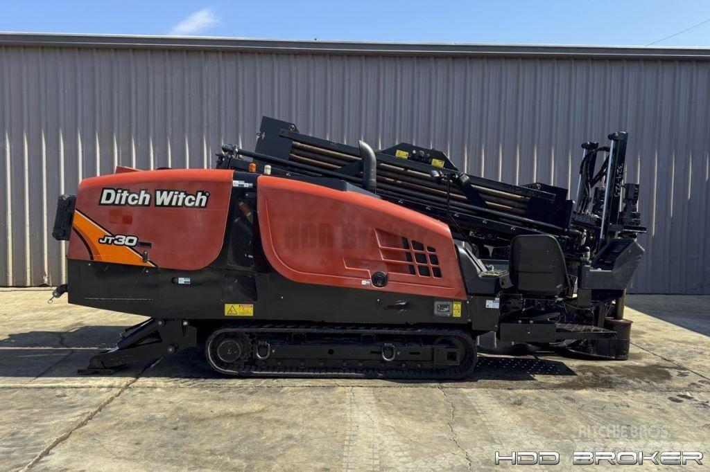 Ditch Witch JT30 水平掘削リグ
