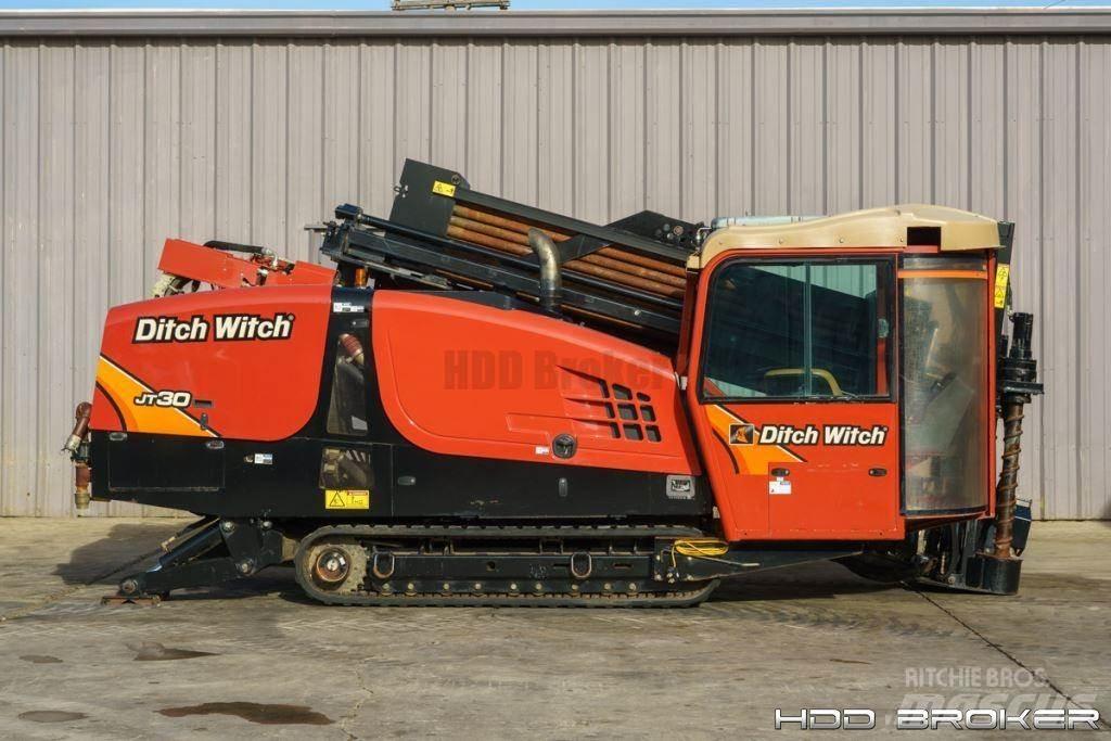 Ditch Witch JT30 水平掘削リグ