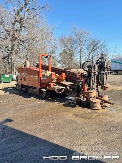Ditch Witch JT4020 水平掘削リグ