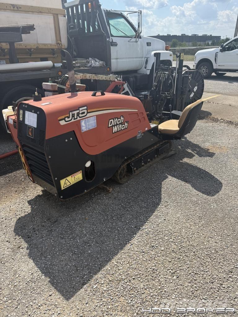 Ditch Witch JT5 水平掘削リグ
