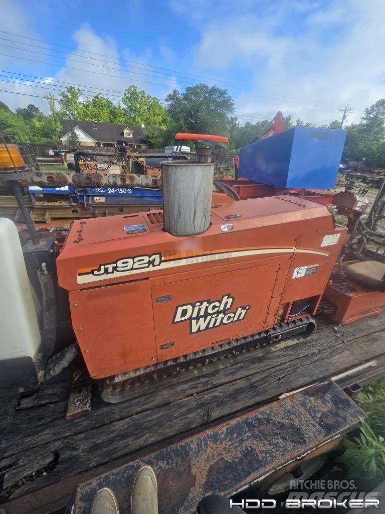 Ditch Witch JT921 水平掘削リグ