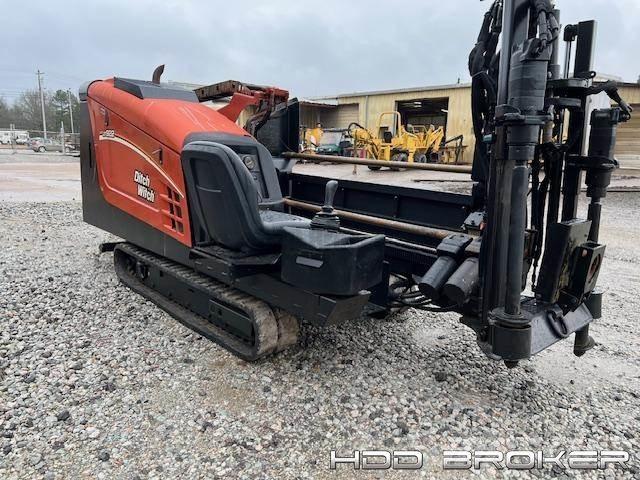 Ditch Witch JT922 水平掘削リグ