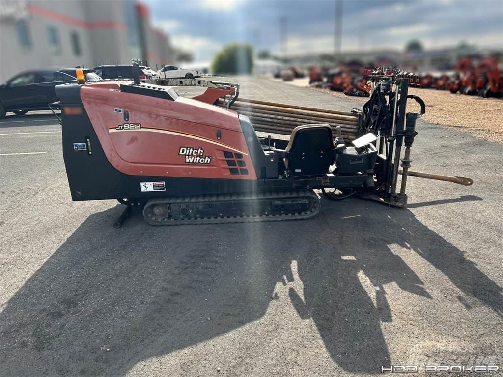 Ditch Witch JT922 水平掘削リグ
