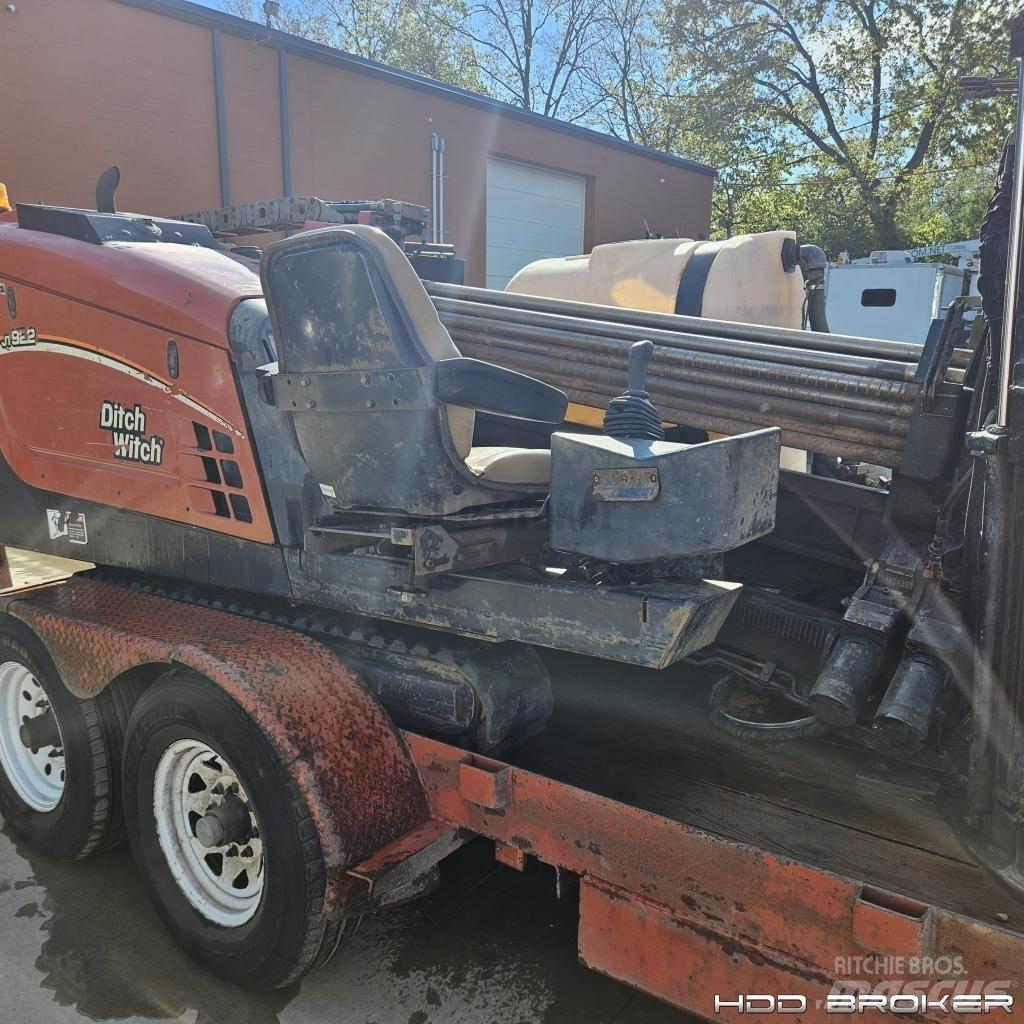 Ditch Witch JT922 水平掘削リグ