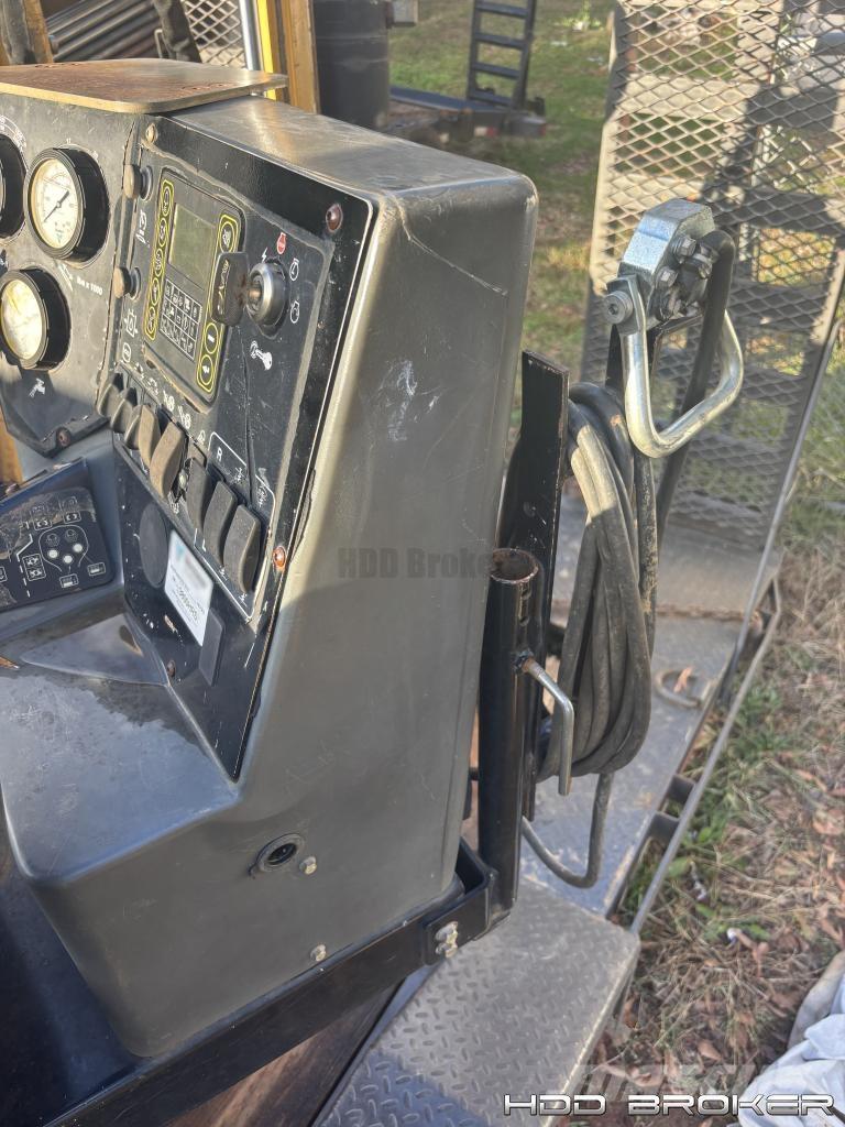 Vermeer D20x22 Series II 水平掘削リグ