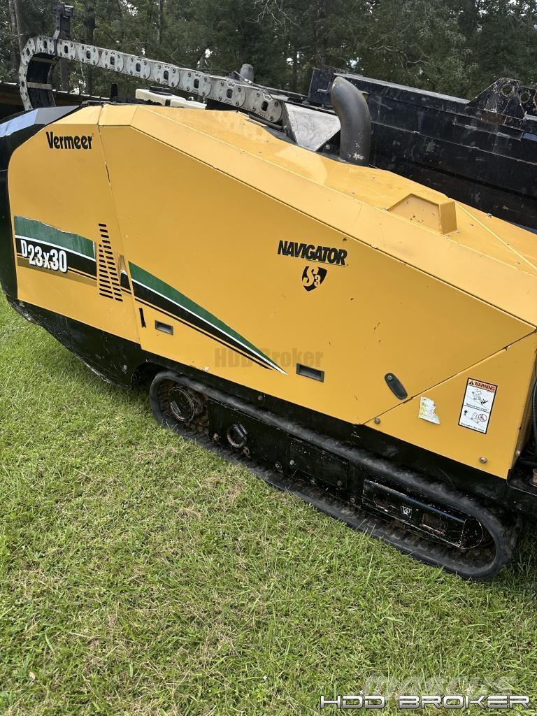 Vermeer D23x30 S3 水平掘削リグ