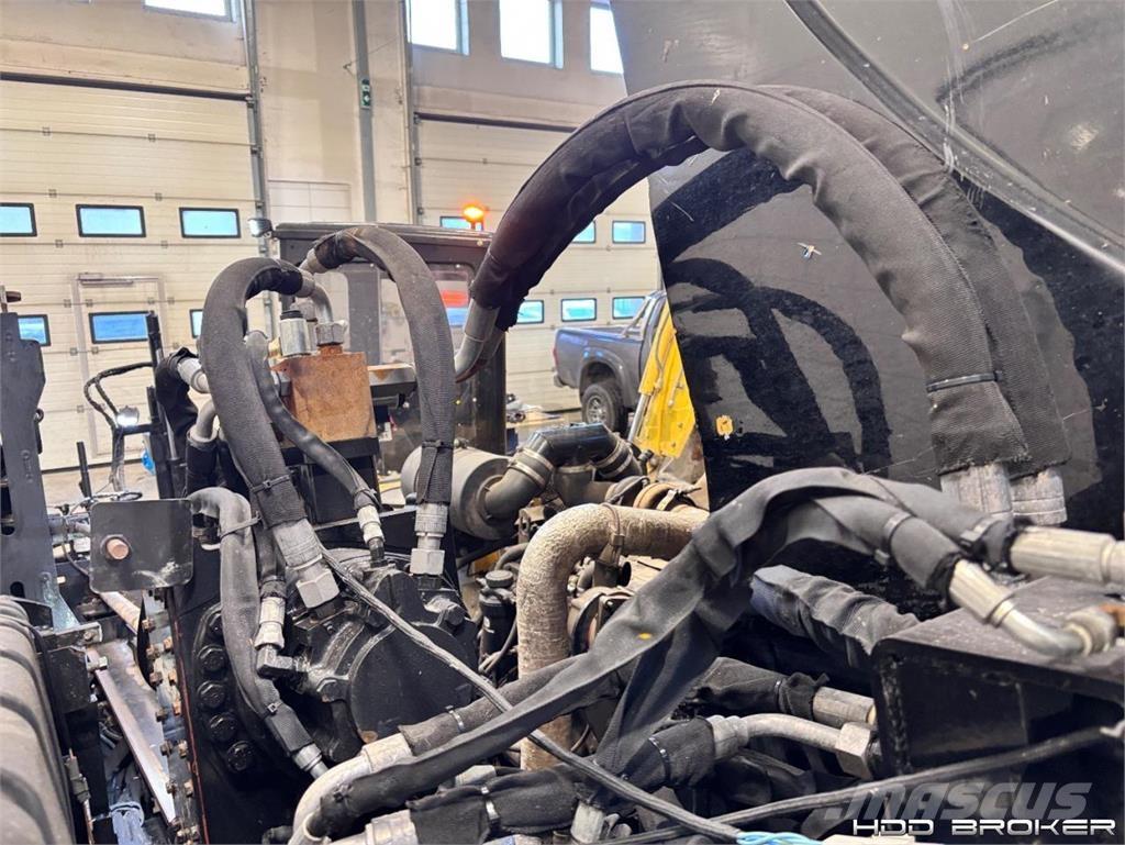 Vermeer D24x40 Series II 水平掘削リグ