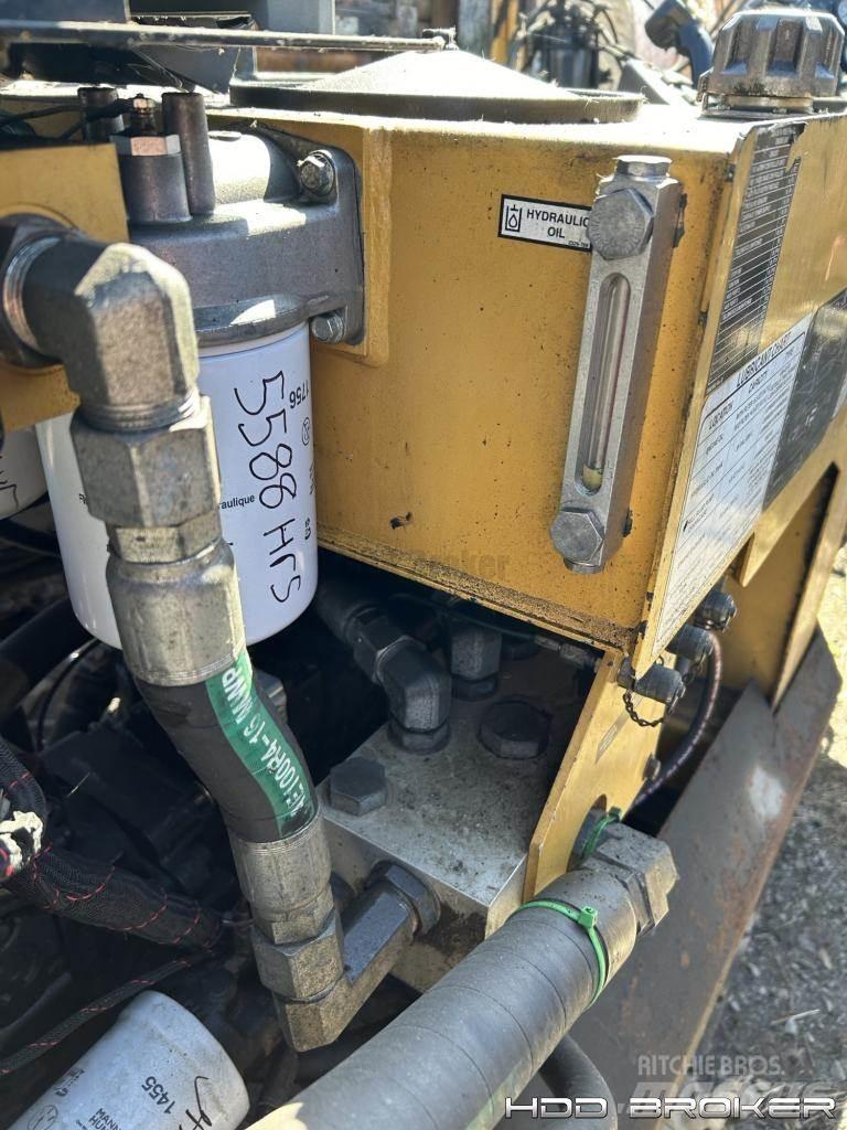 Vermeer D36x50 Series II 水平掘削リグ