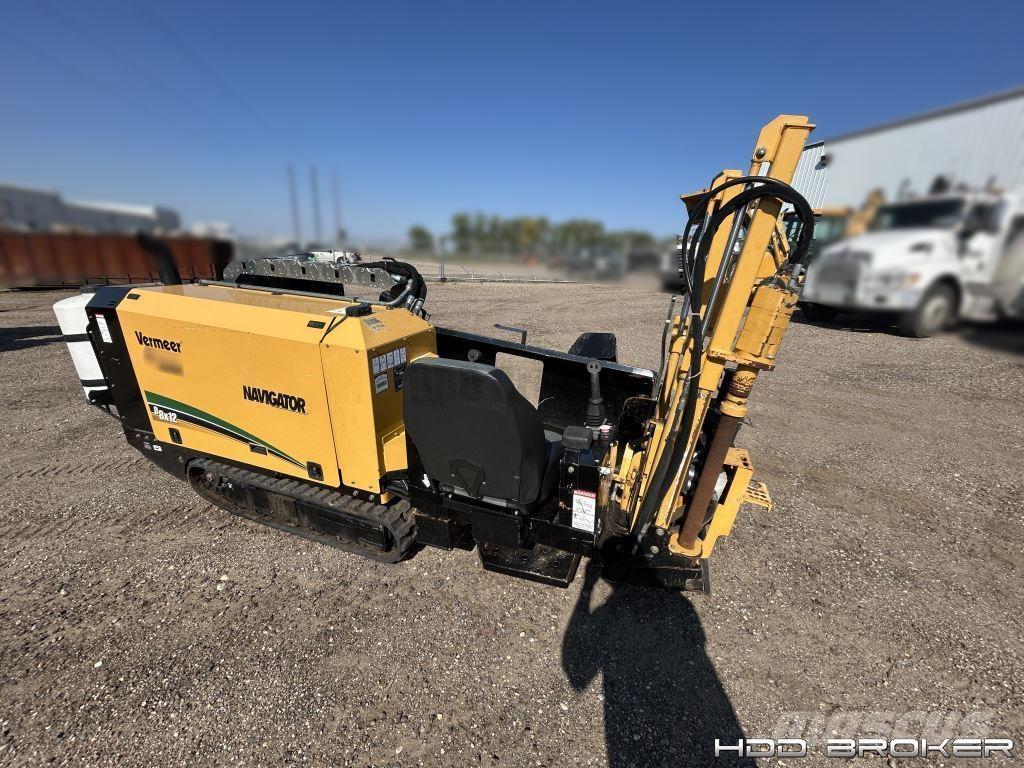 Vermeer D8x12 水平掘削リグ