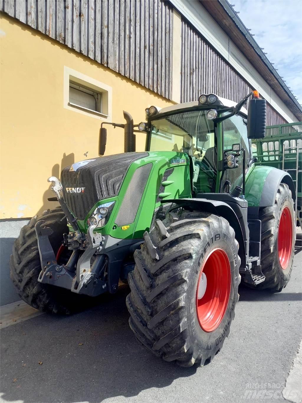 Fendt 828 Vario Profi Plus トーイングトラック