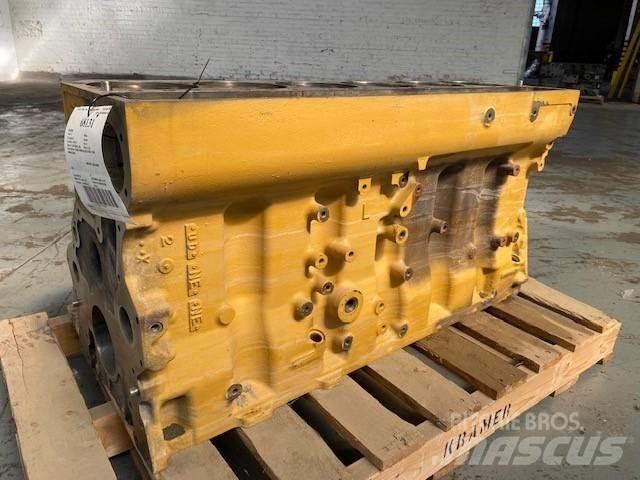CAT C-12 エンジン