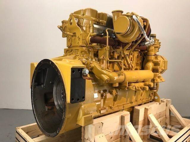 CAT C-18 エンジン
