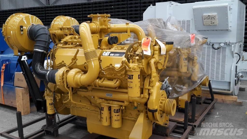 CAT C-32 エンジン