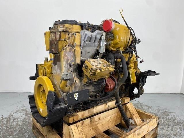 CAT C-7 エンジン