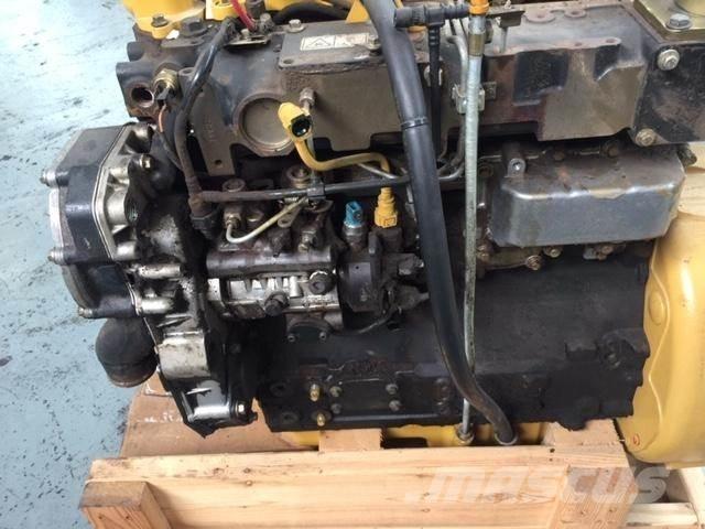 CAT C4.4 エンジン