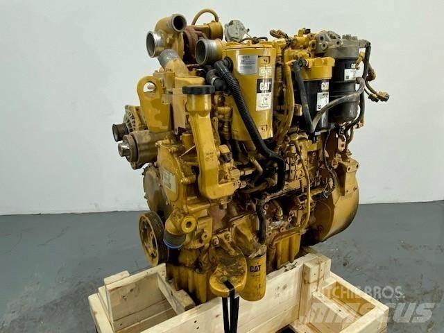 CAT C4.4 エンジン