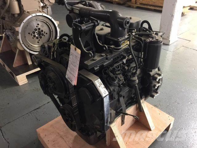 Cummins 4BT3.9 エンジン