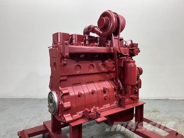 Cummins 6BT エンジン
