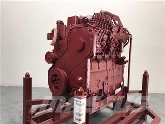 Cummins 6CTA 8.3 エンジン