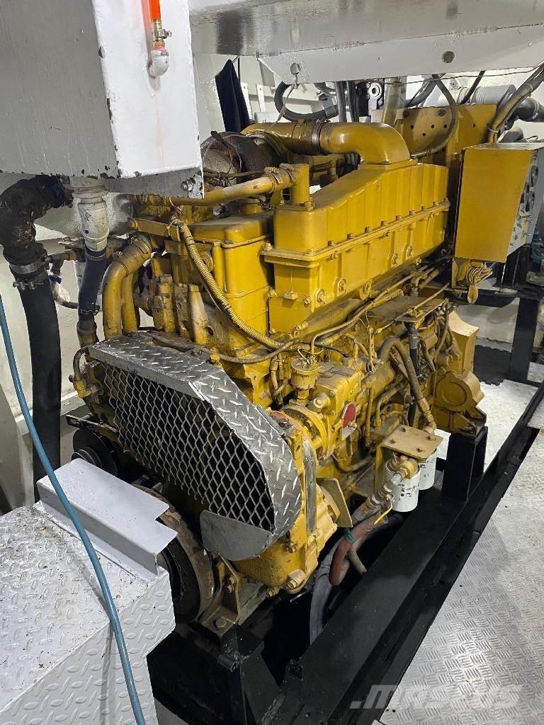 Cummins 855 BIG CAM エンジン