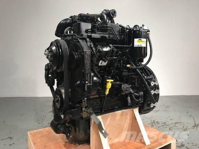 Cummins B4.5 エンジン
