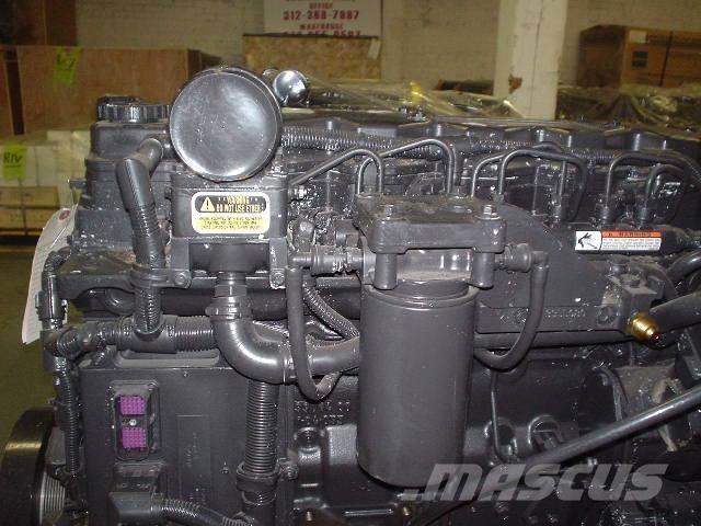 Cummins ISB6.7 エンジン