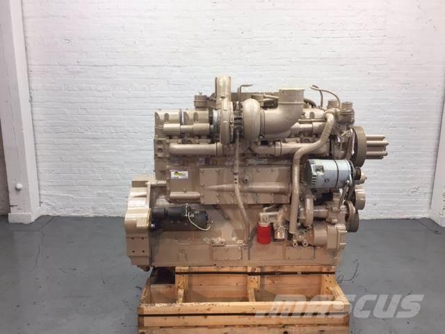 Cummins KTA19 エンジン