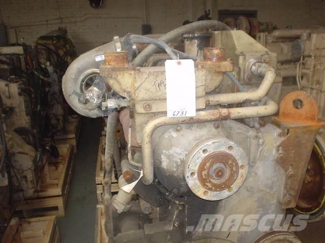Cummins KTA19 エンジン
