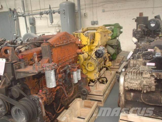 Cummins N14 エンジン