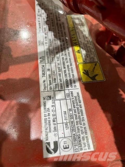 Cummins QSB4.5 エンジン