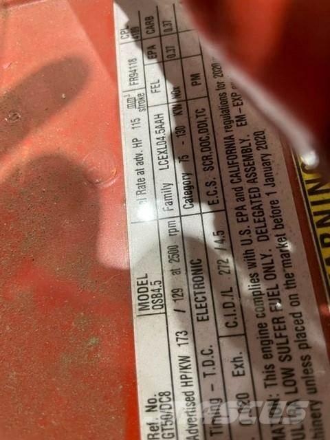 Cummins QSB4.5 エンジン