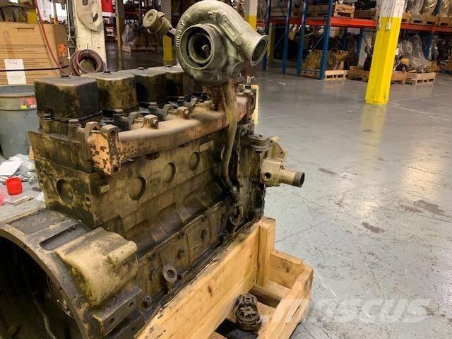 Cummins QSB5.9 エンジン