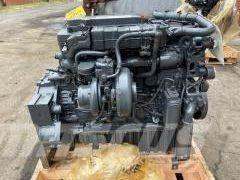 Cummins QSB6.7 エンジン