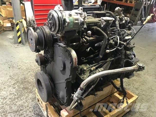 Cummins QSC エンジン