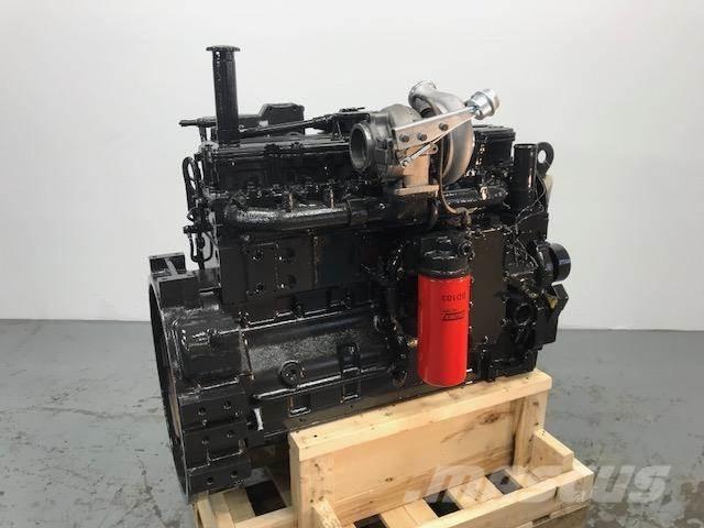 Cummins QSC エンジン
