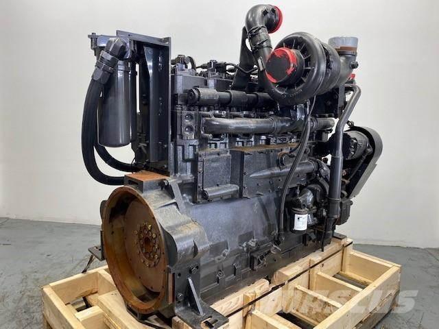 Cummins QSK19 エンジン