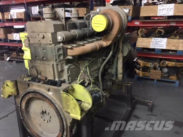 Cummins QSK19 エンジン