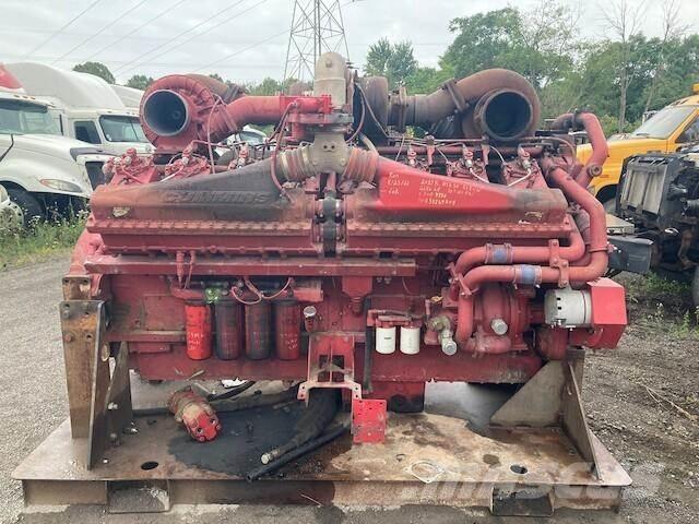 Cummins QSK50 エンジン