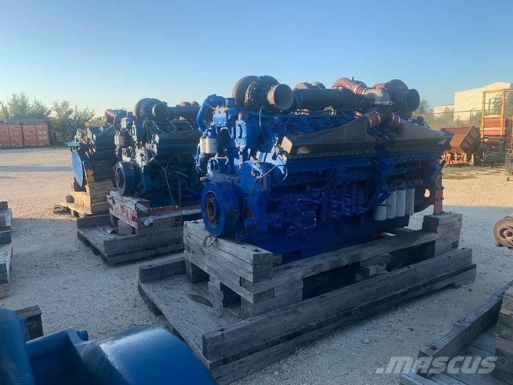 Cummins QSK50 エンジン