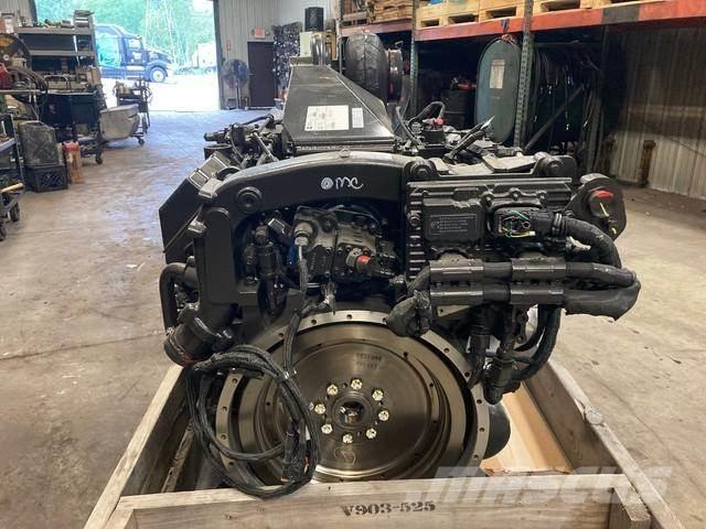 Cummins VTA903 エンジン