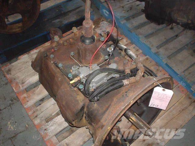 Fuller FRO15210C トランスミッション