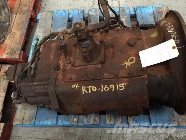 Fuller RTO16915 トランスミッション