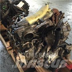 GM 6.6 DURAMAX エンジン