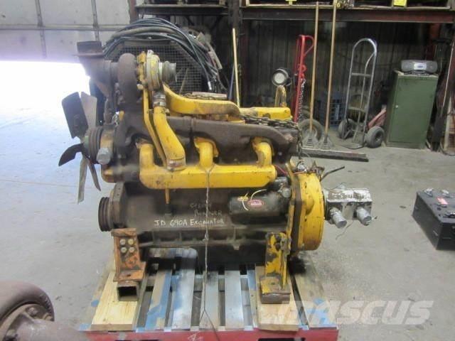 John Deere 6404T エンジン
