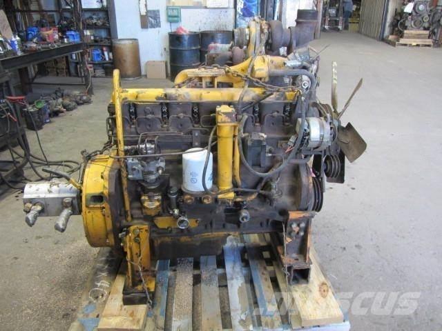 John Deere 6404T エンジン