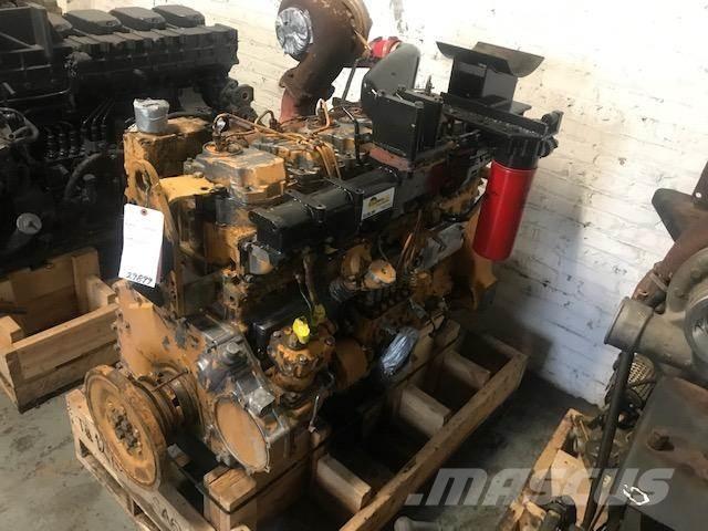 Komatsu S6D125-1 エンジン